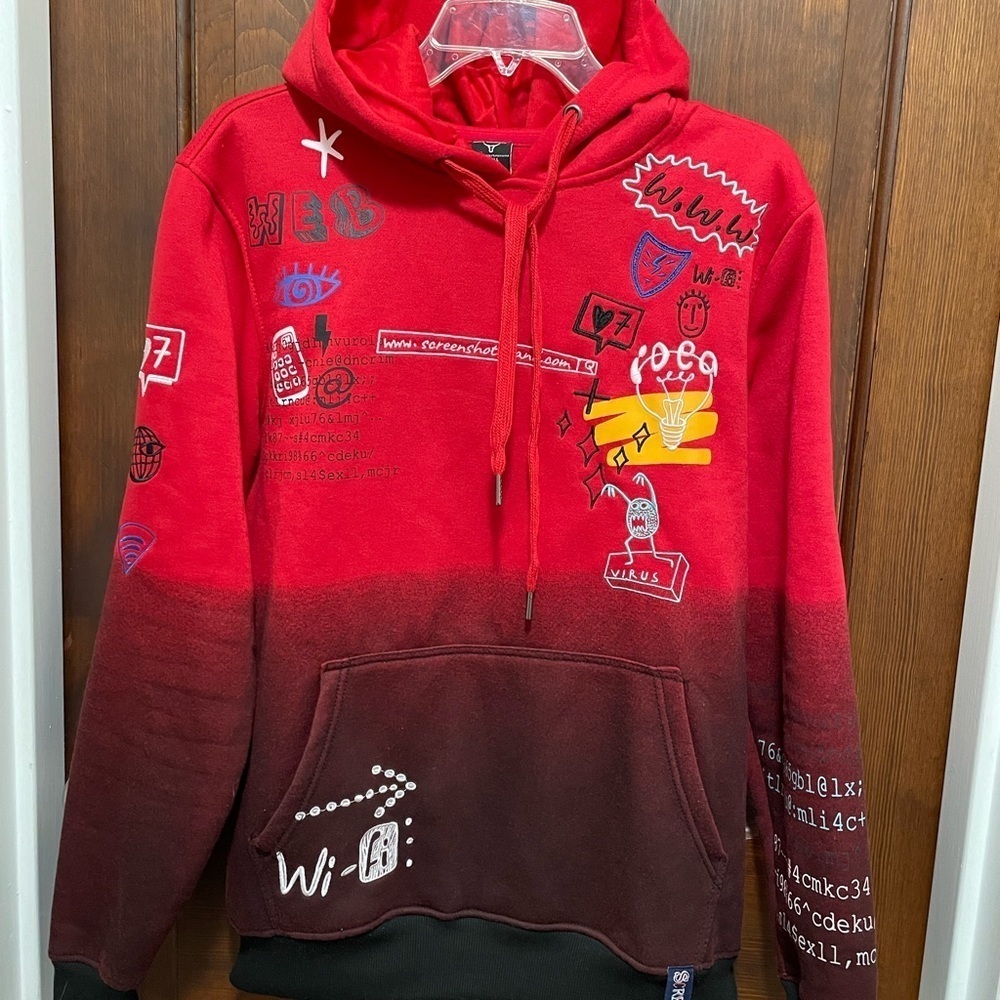 Screenshot men’s size Small Graffiti Fleece wear . Urban wear pullover hoodie